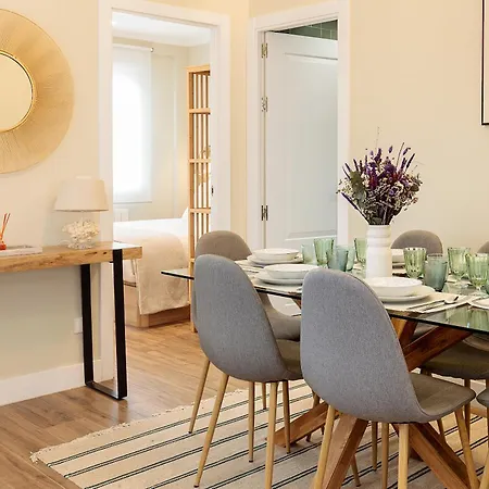 Genteel Jovellanos Terrace شقة *